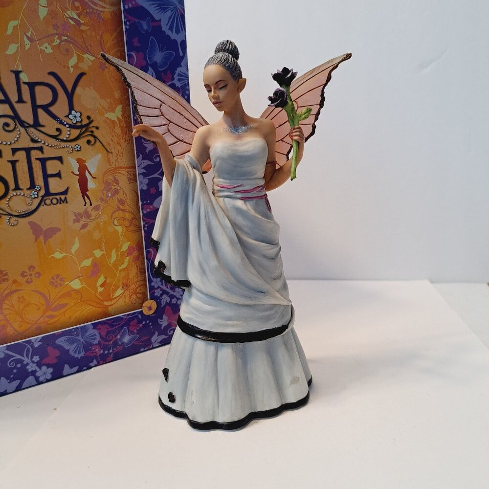 The Fairy Site "Black Rose" Figurine 2011 Munro Enterprises GI93013 in box
